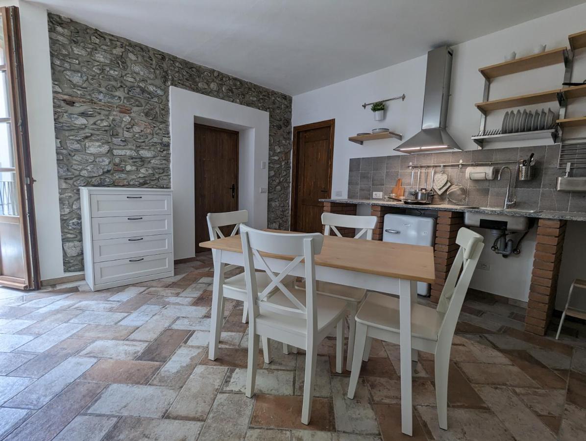 Antica Osteria Apartments Dongo Extérieur photo