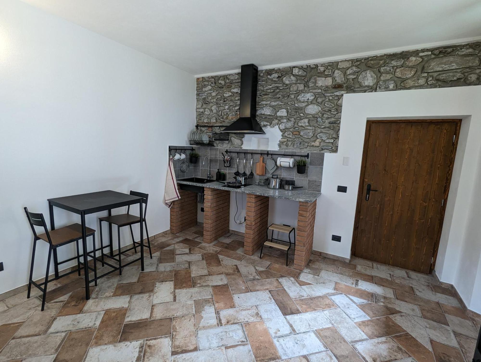 Antica Osteria Apartments Dongo Chambre photo